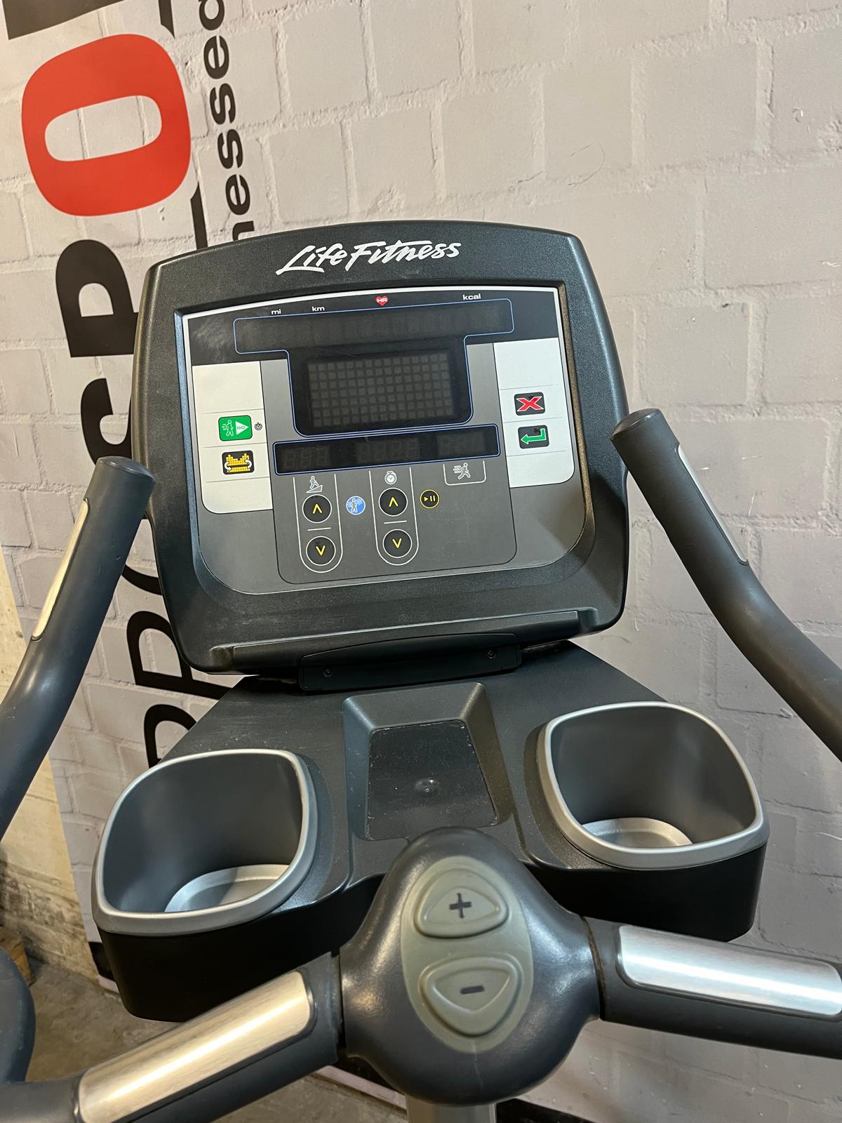 Life Fitness 95c Lifecycle Upright Bike Inspire, Ergometer PROSPORT