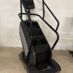 Matrix Climbmill mit Premium LED Konsole, 3,5 Jahre alt