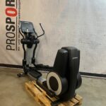 Life Fitness Elevation Series Crosstrainer mit SE 2 Konsole