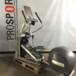 Precor EFX 885 Crosstrainer mit P80 Konsole