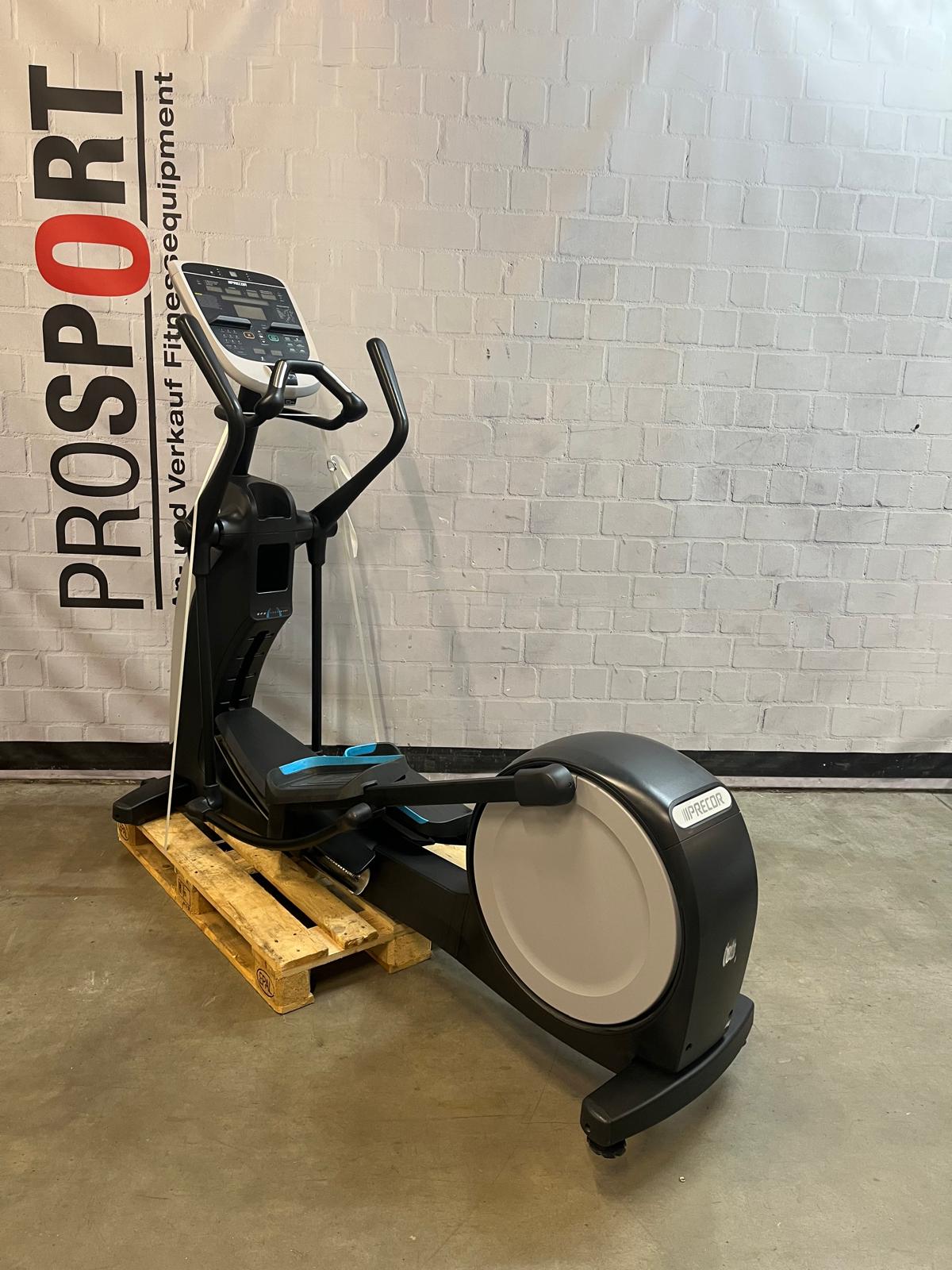 Precor EFX 835 Crosstrainer mit P30 Konsole, schwarz