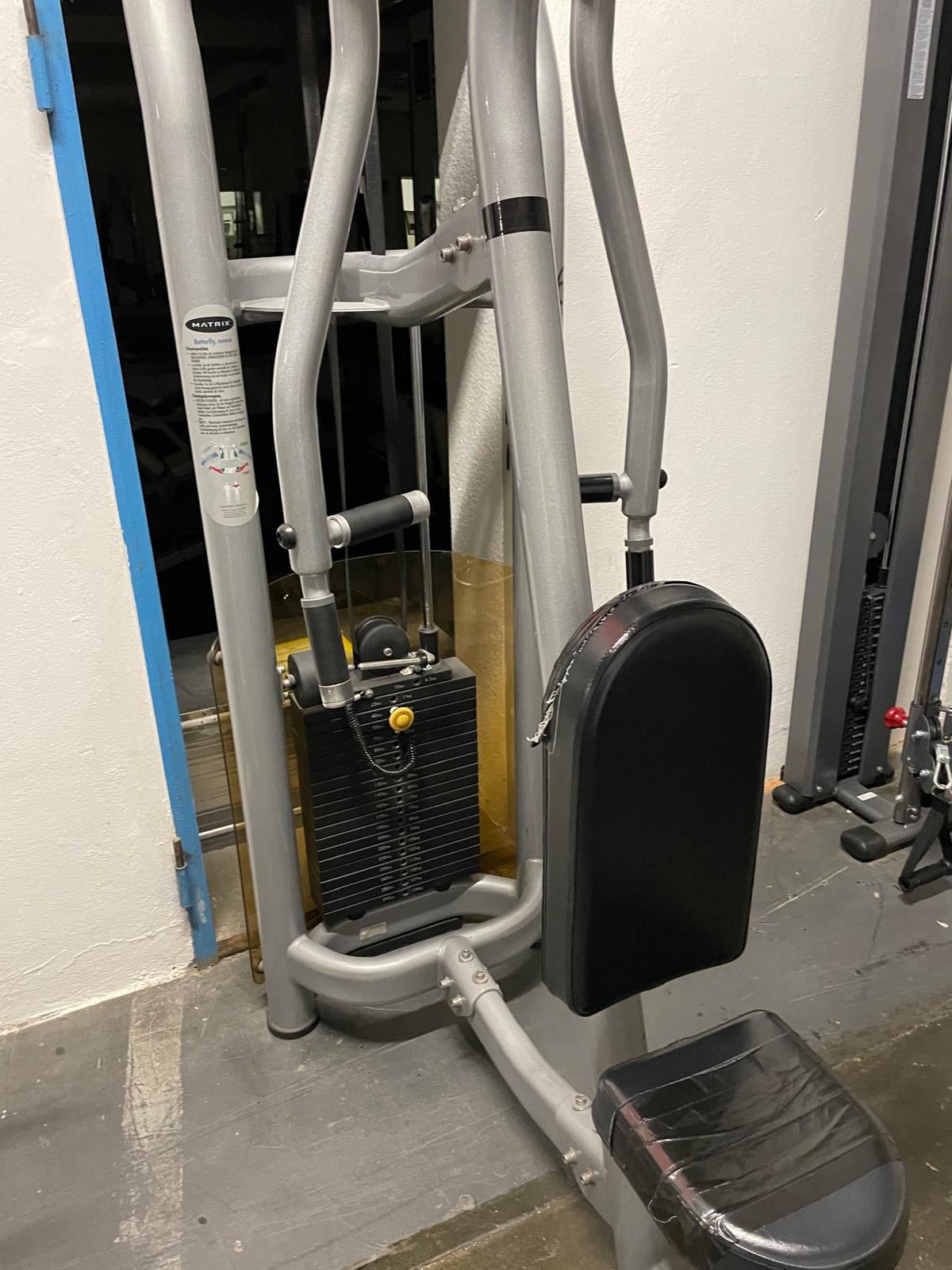 Matrix Aura Fly / Reverse Fly