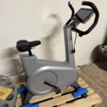 Milon Q Upright Bike, Fahrradergometer