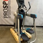 Precor AMT mit P62 Konsole, Adaptive Motion Trainer