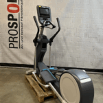 Precor Crosstrainer mit P62 Konsole