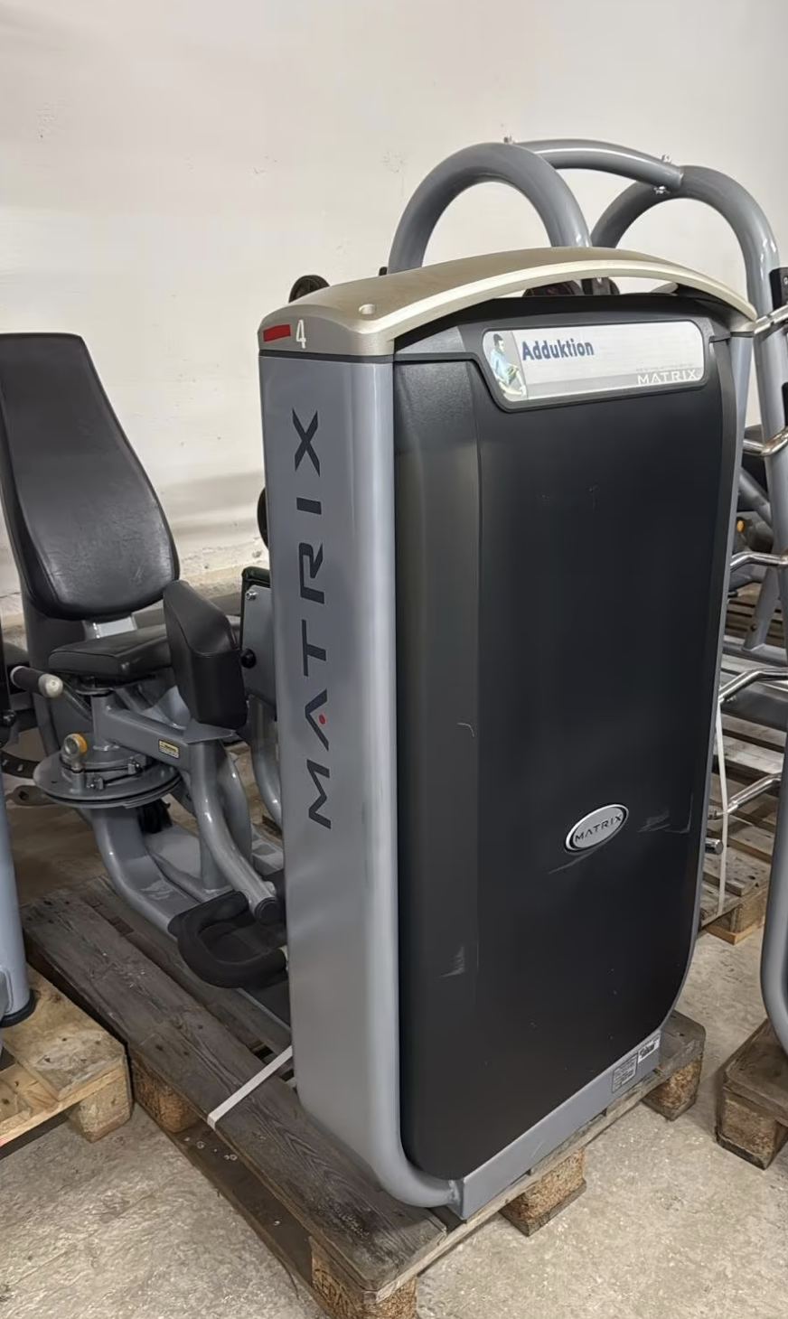 Matrix G7 Adduktion, Adduktionsmaschine