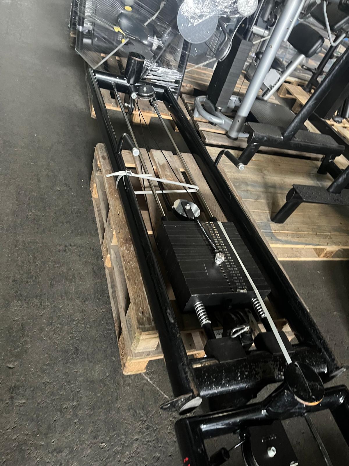 Gym 80 Sygnum Line Cable Crossover, Kabelzug, erhöhter Gewichtsstock
