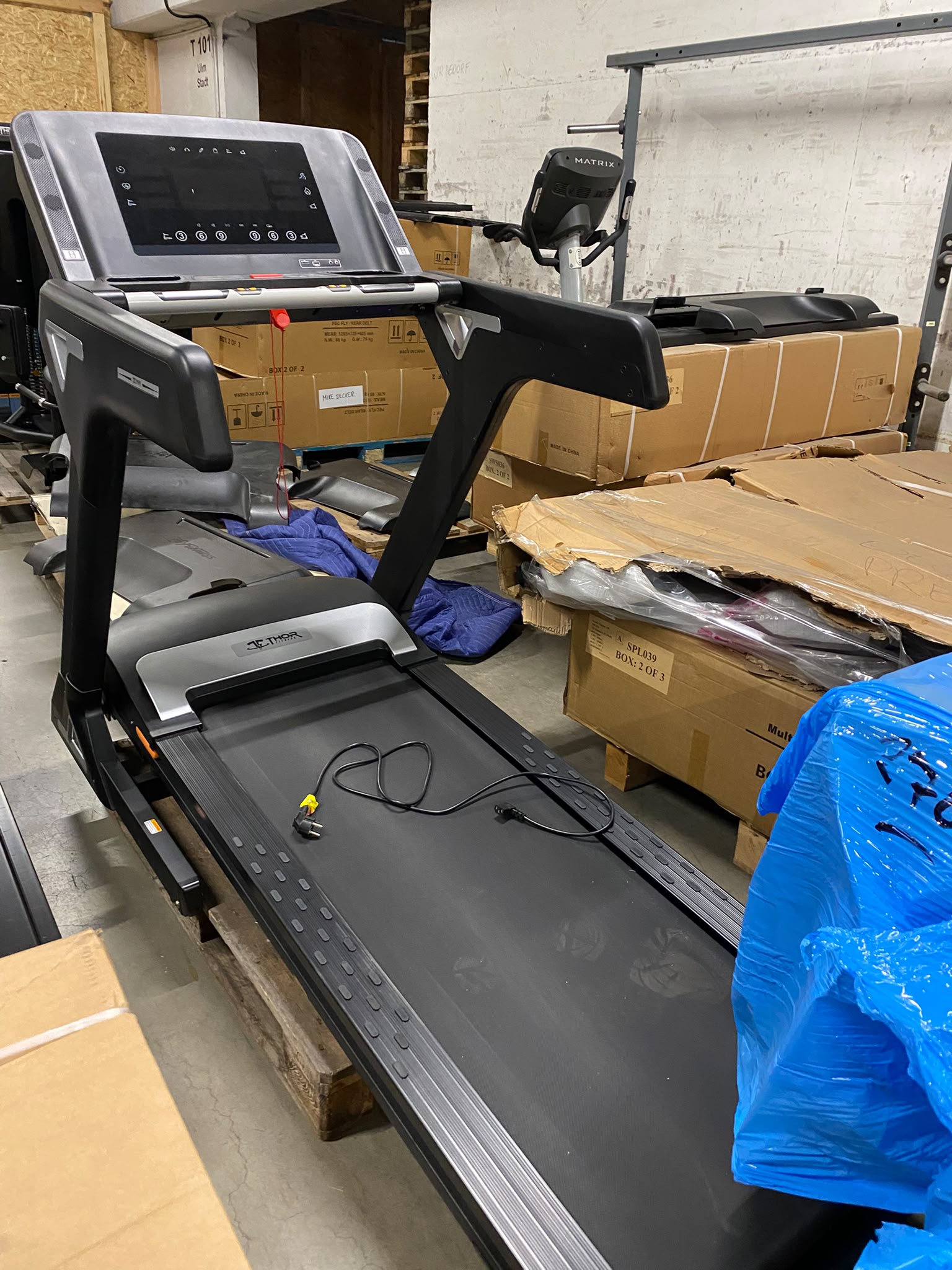THOR Fitness Treadmill V2 LED – klappbares Laufband