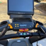 Matrix - Laufband mit Touchscreen-Konsole