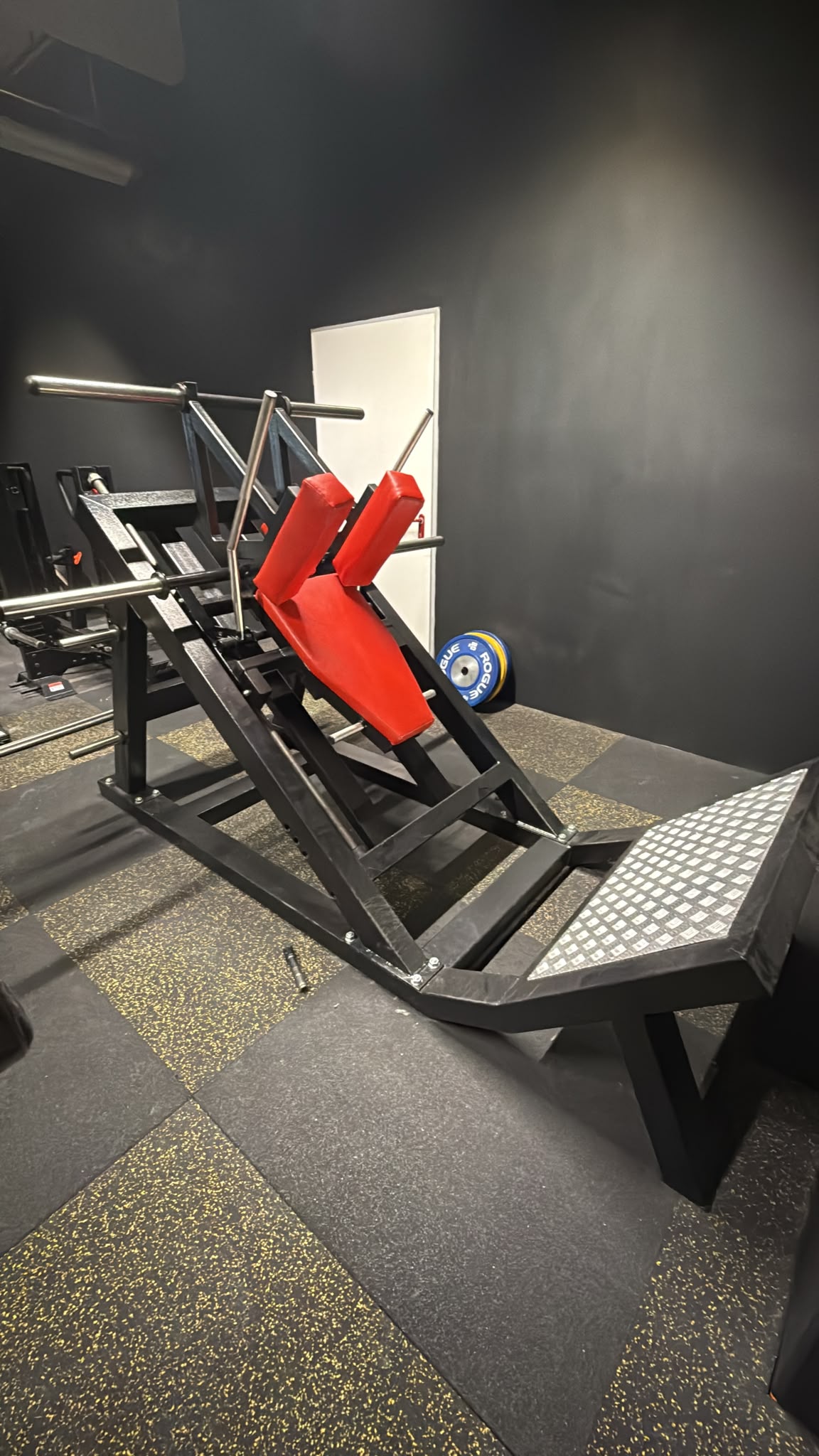 Flame Sport - Hack Squat - Hackenschmidt Maschine